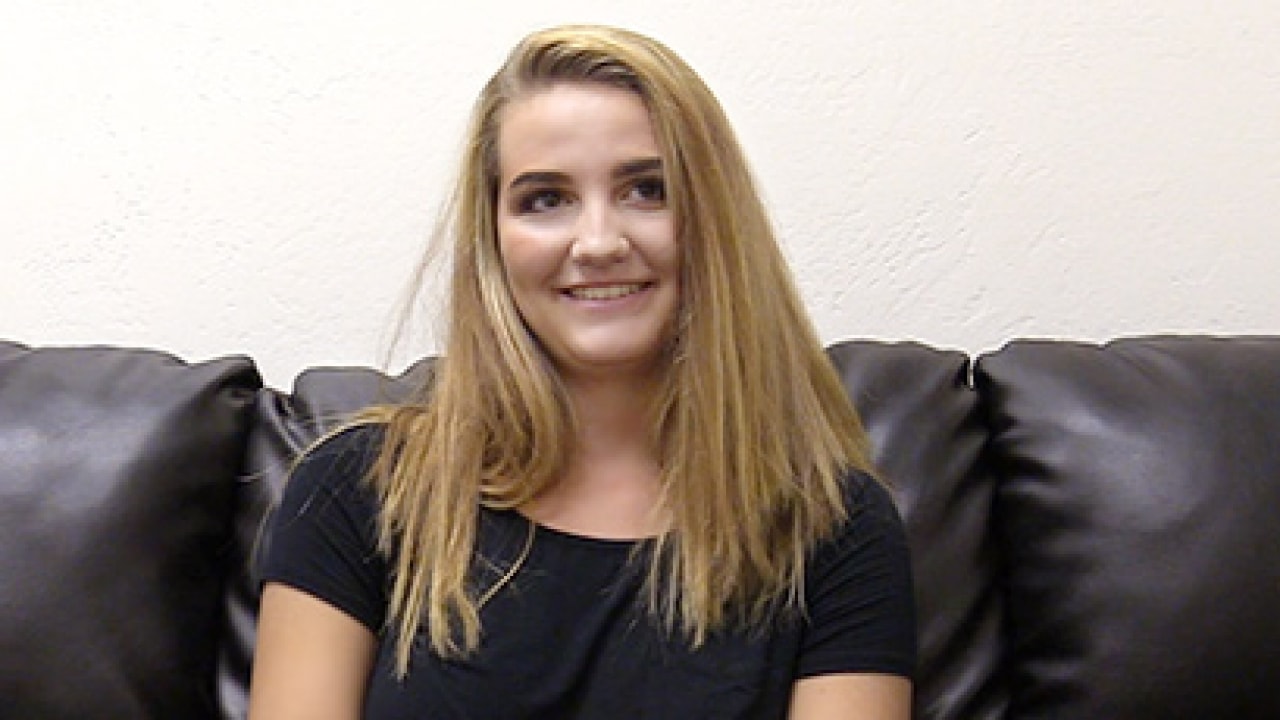 Elizabeth in the backroom XXX backroom castingcouch porn video